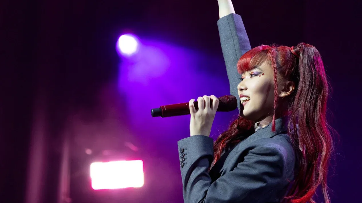 Isyana Sarasvati Siap Bersinar di Panggung Lollapalooza India