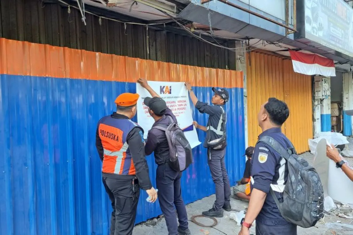 PT KAI Intensifkan Penertiban Aset Negara di Surabaya
