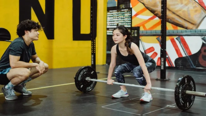 Latihan Beban untuk Anak: Mitos Pendek vs Fakta Medis