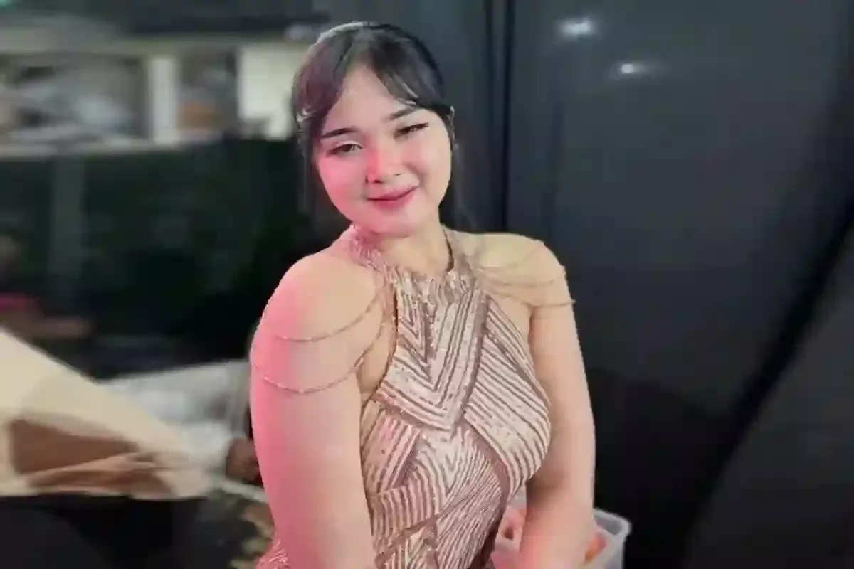 Dari Kompetisi ke Panggung Besar: Karier Penyanyi Dangdut Era KDI