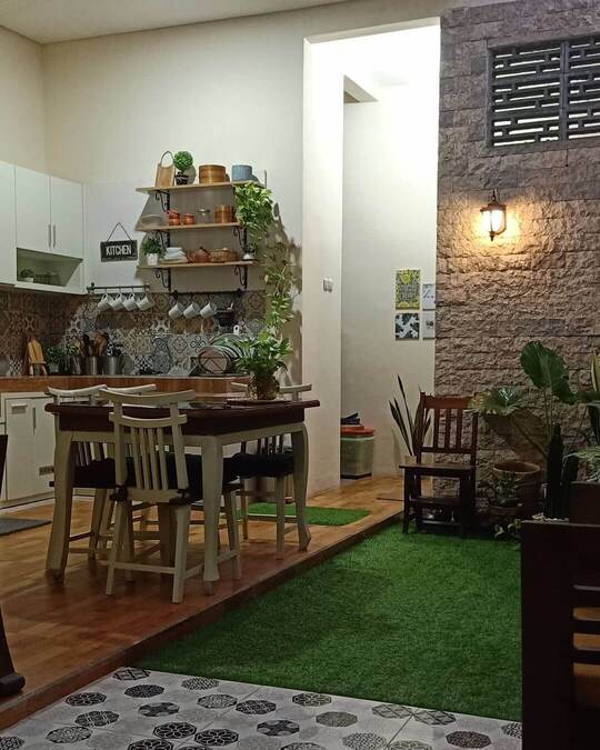 Panduan Memilih Dinding Dapur Modern: Hindari dan Pilih yang Tepat