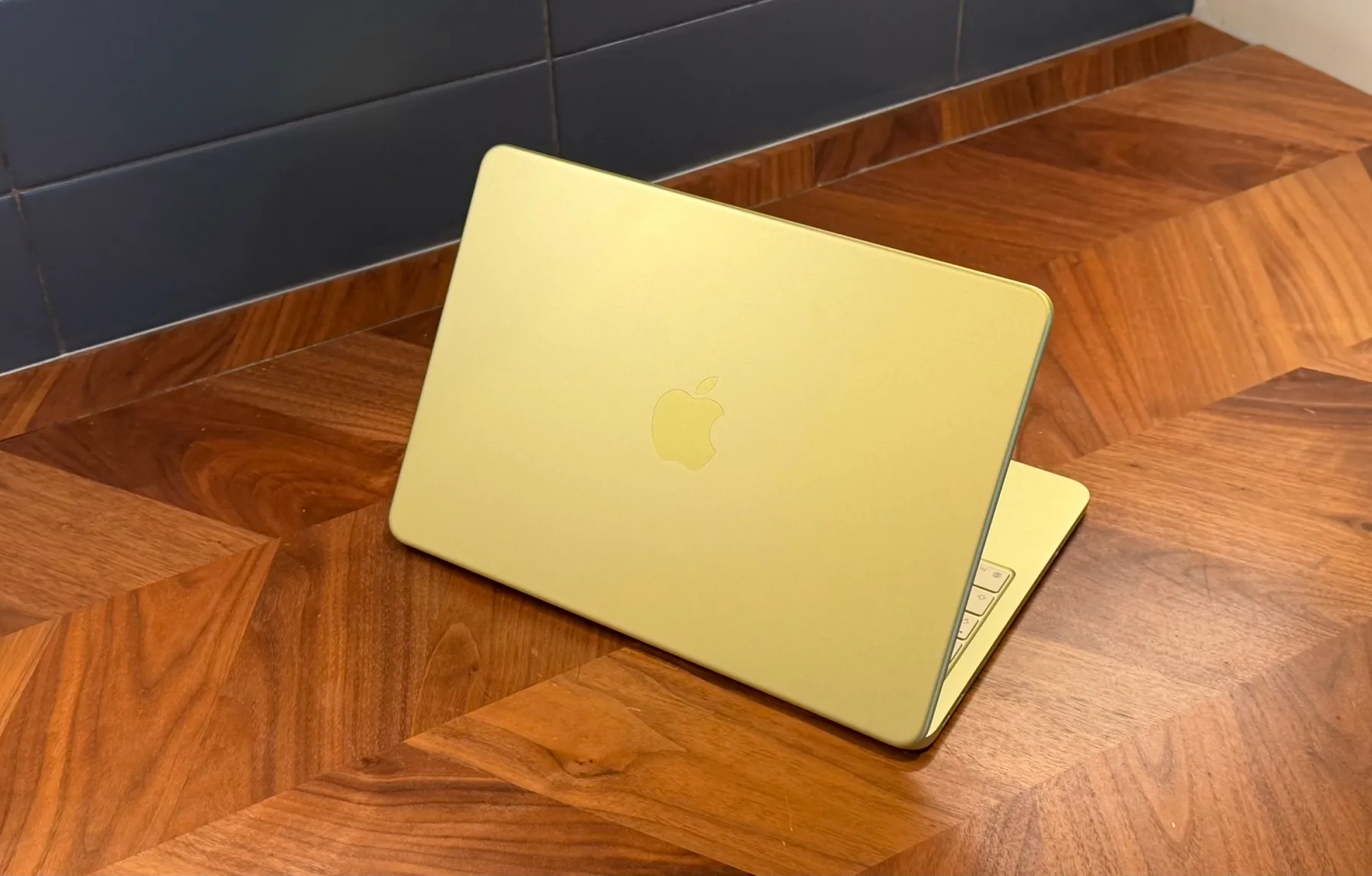 MacBook Neo 2: Laptop Budget Apple yang Serius Soal AI