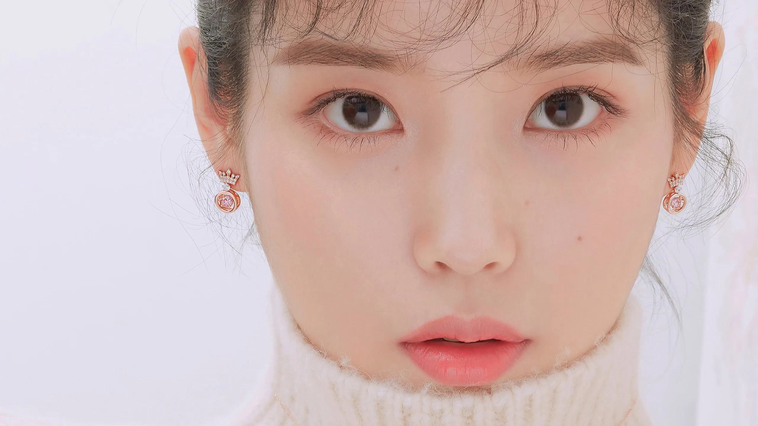 IU Kembali dengan Single Digital: Strategi Halus Menuju Album Keenam