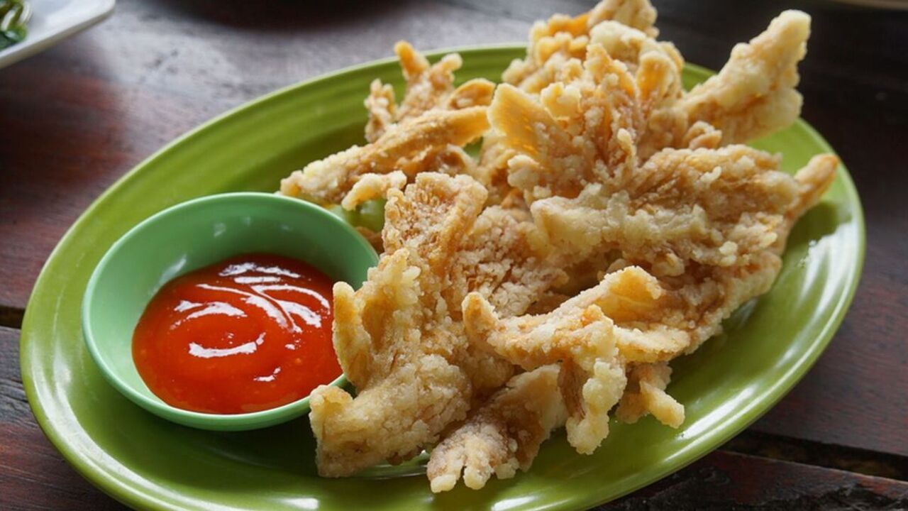 Rahasia Camilan Renyah Sempurna: Tempe Mendoan dan Jamur Tiram Crispy