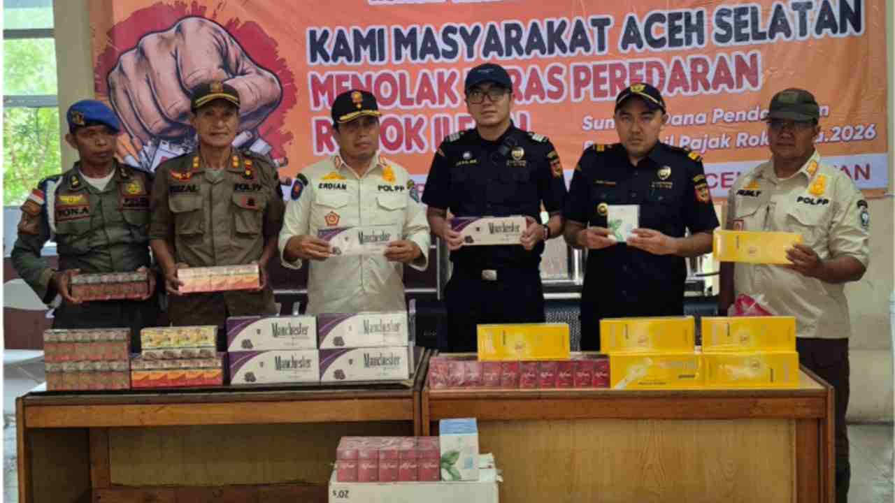 Operasi Pemusnahan Rokok Ilegal dan Pengawasan Perbatasan