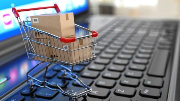 Cara Mengenali Kosmetik Palsu dan Produk Ilegal saat Belanja Online