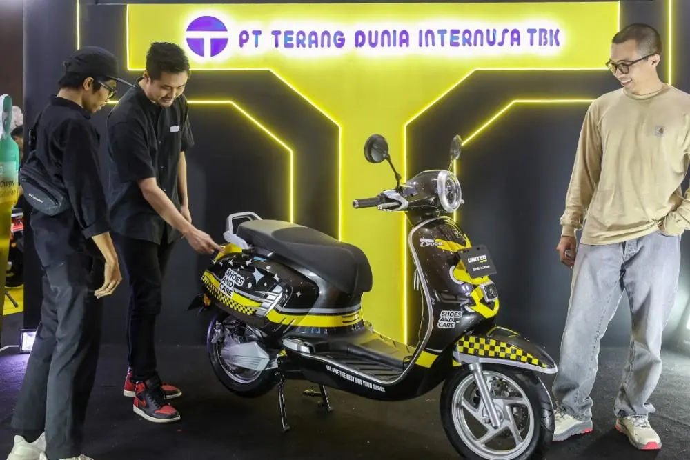 Subsidi Motor Listrik Turun ke Rp3 Juta: Beli Sekarang atau Tunggu?
