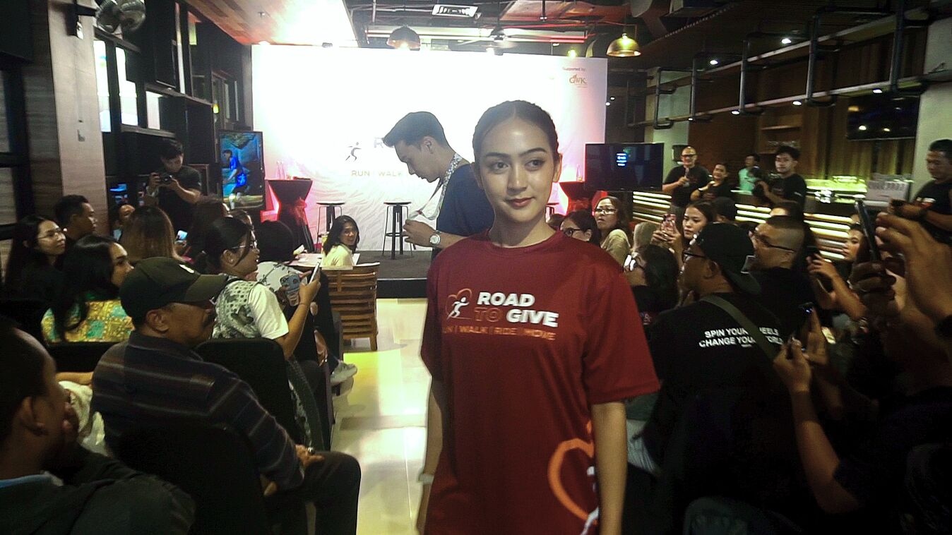 Road to Give: Lari Amal di GWK Dukung Pendidikan dan Air Bersih