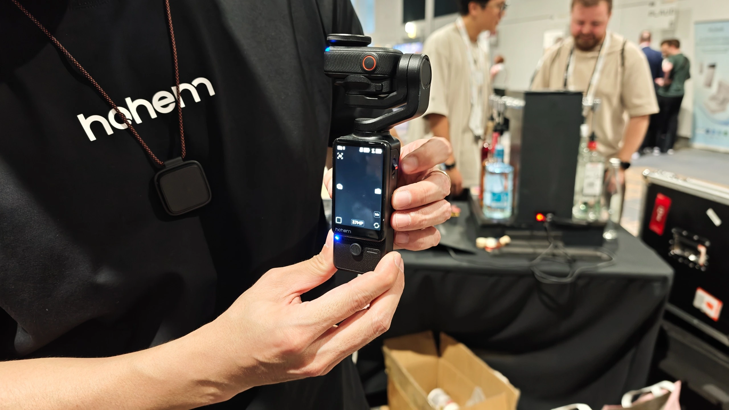 Hohem Eyepic vs GoPro: Arah Baru Stabilisasi Kamera Mobile