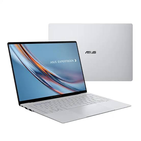 ASUS ExpertBook Ultra: Laptop Bisnis Ultrar­ingan Serius untuk Profesional Mobile