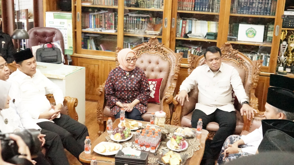 Pendampingan Psikologis Pasca Keracunan Massal di Pesantren