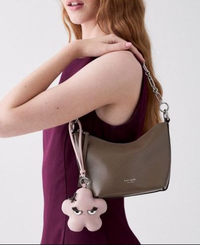 Tas Bermotif Hewan Jadi Favorit Seleb: Panduan Memilih Animal Print Bag yang Elegan