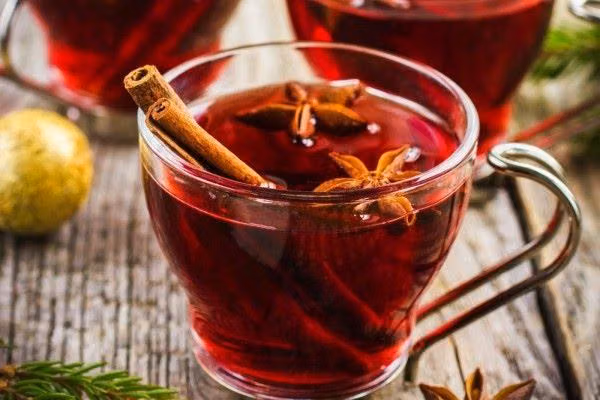 Empat Minuman Herbal Tradisional untuk Meredakan Radang Tenggorokan