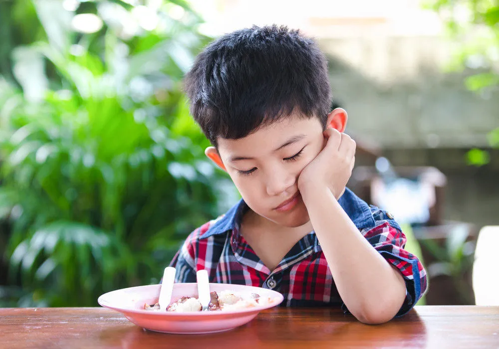 Dampak Psikologis Keracunan Massal pada Anak dan Peran Sekolah