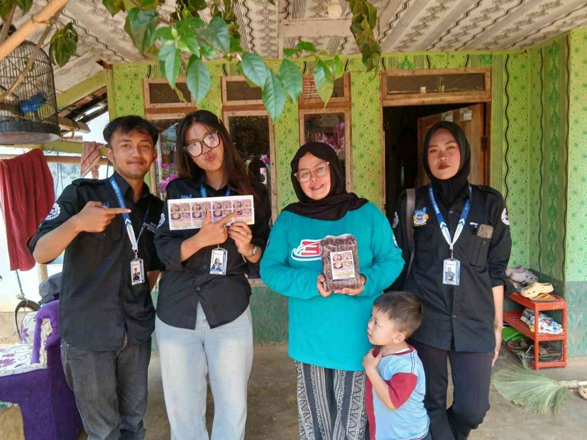 Kolaborasi Universitas dan Komunitas untuk Mengangkat UMKM Lokal