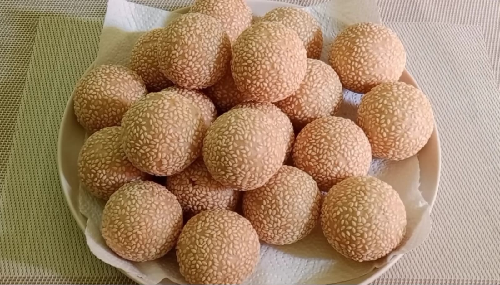 Resep Onde-Onde dan Tahu Aci: Dua Camilan Goreng Tradisional yang Renyah dan Tahan Lama