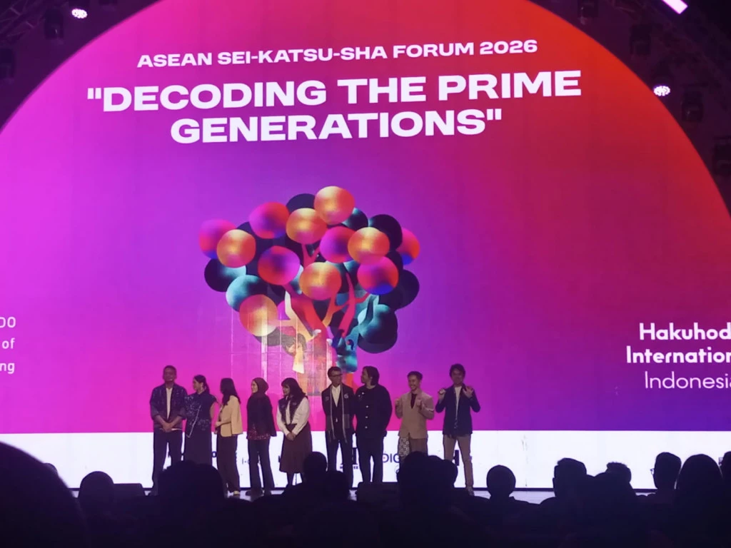 Generasi 40+ Tidak Lagi Takut AI untuk Hidup Sehari-hari