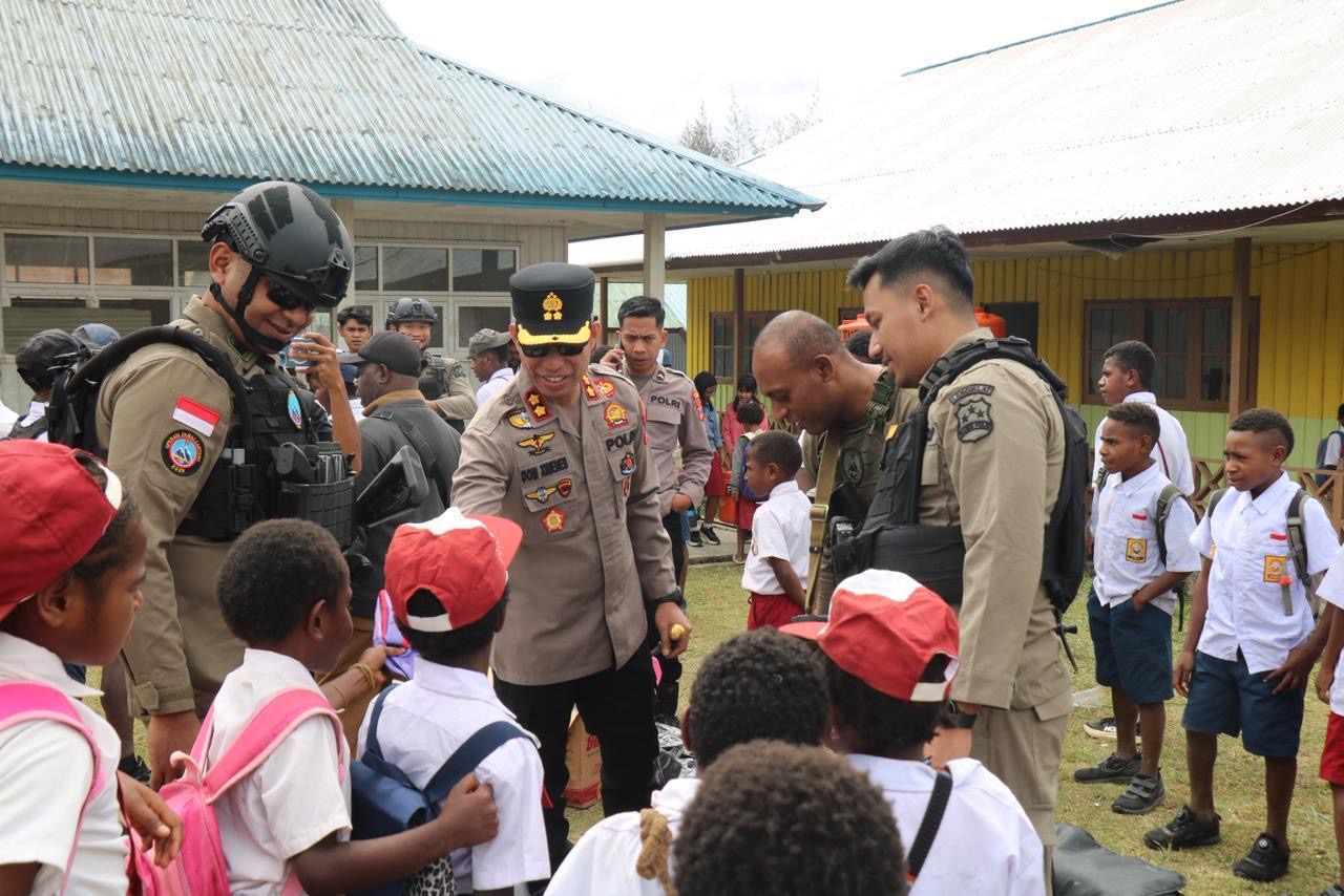 Terapi Bermain: Intervensi Humanis untuk Kesehatan Mental Anak di Daerah Terpencil