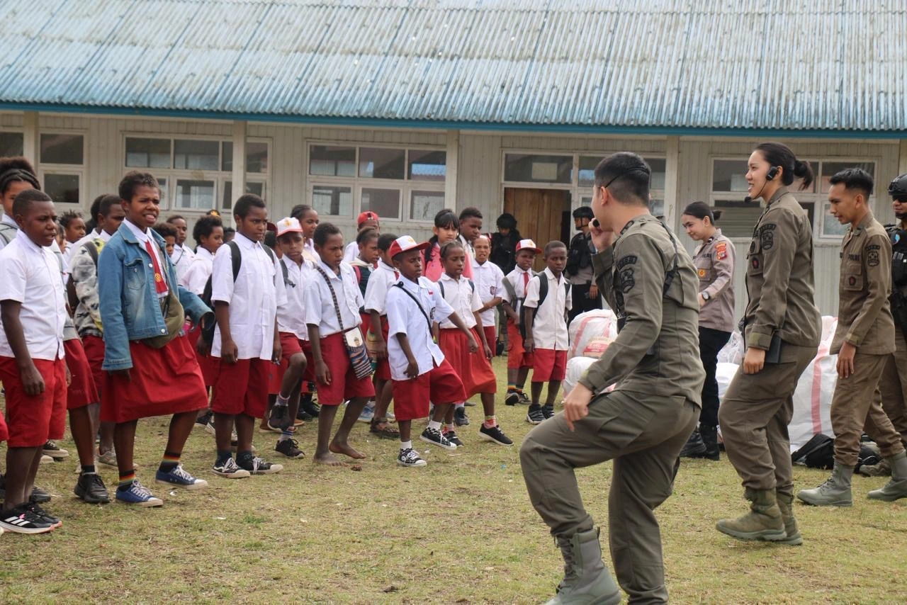 Terapi Bermain: Intervensi Humanis untuk Kesehatan Mental Anak di Daerah Terpencil