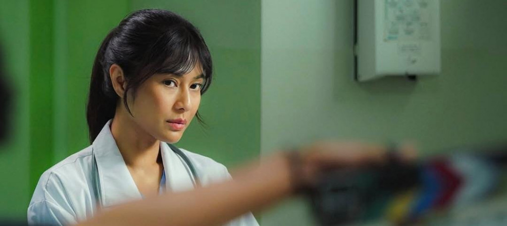Dian Sastrowardoyo dan Reza Rahadian Hidupkan Descendants of the Sun Indonesia