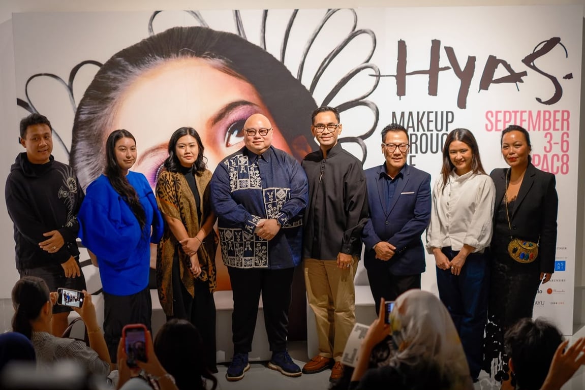 Pameran HYAS Makeup Through the Ages: Saat Riasan Menjadi Arsip Seni Wajah dan Identitas