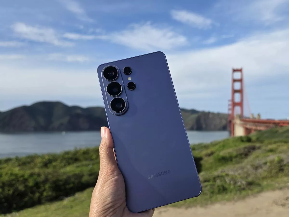 10 Ponsel Paling Laris: Mengapa Apple dan Samsung Begitu Unggul?