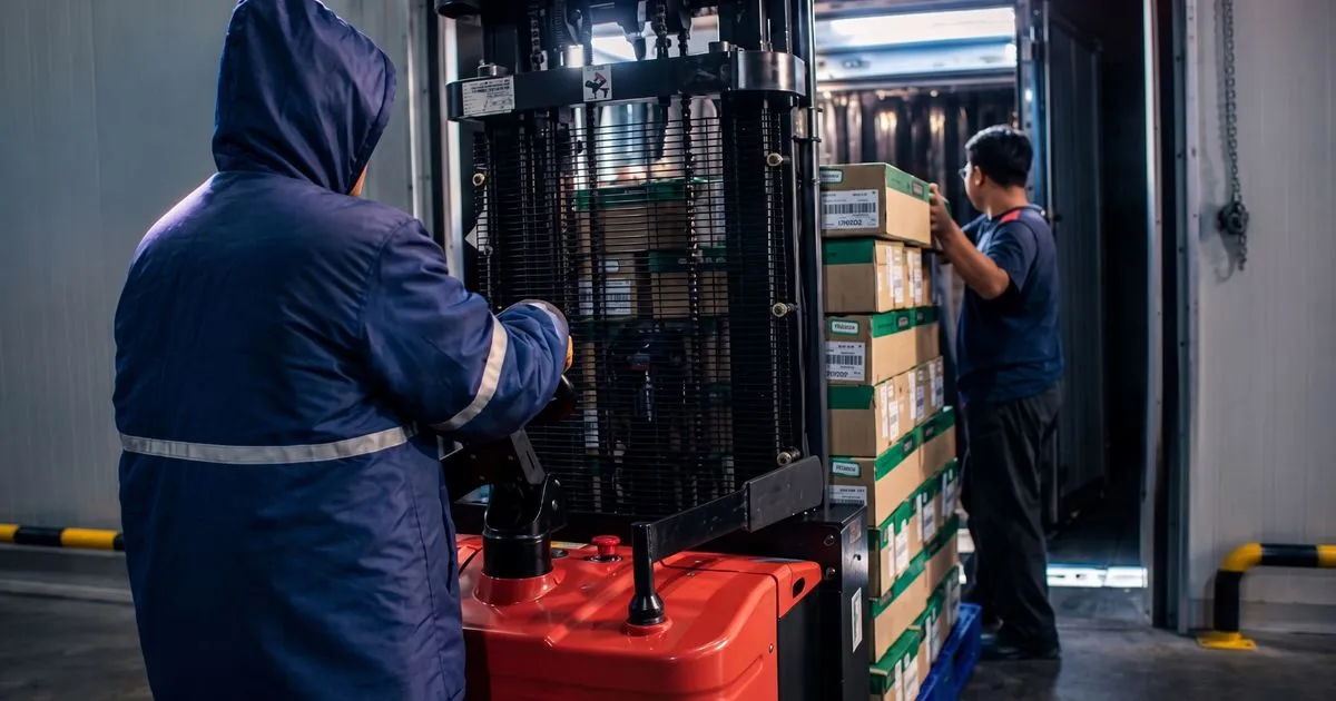 Dua Saham Turnaround: KOTA dan TGUK di Persimpangan Valuasi Premium