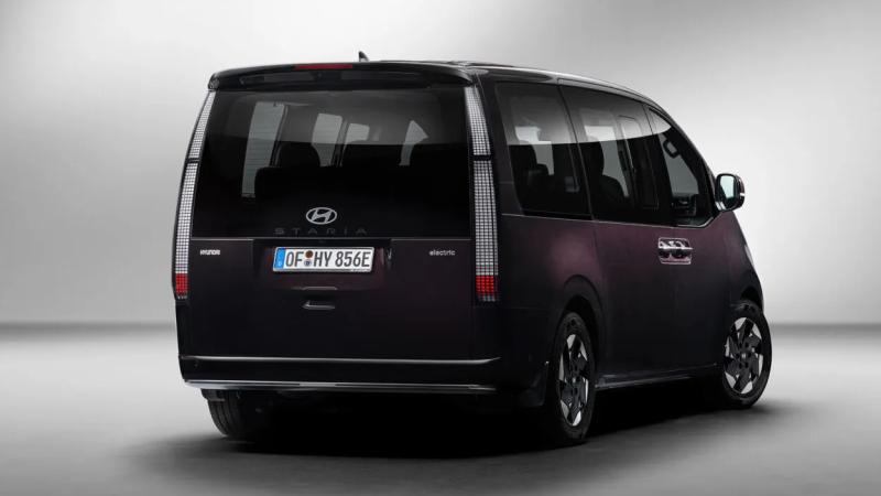 Hyundai Staria Electric: MPV Listrik 9 Penumpang yang Serius