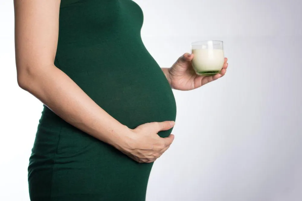 Mengapa Ibu Hamil Mengantuk Pagi dan Cara Mengatasinya dengan Nutrisi Tepat