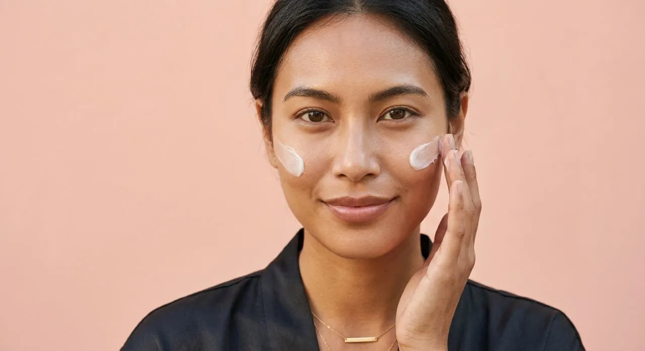 Panduan Lengkap Memilih Moisturizer Sesuai Jenis Kulit
