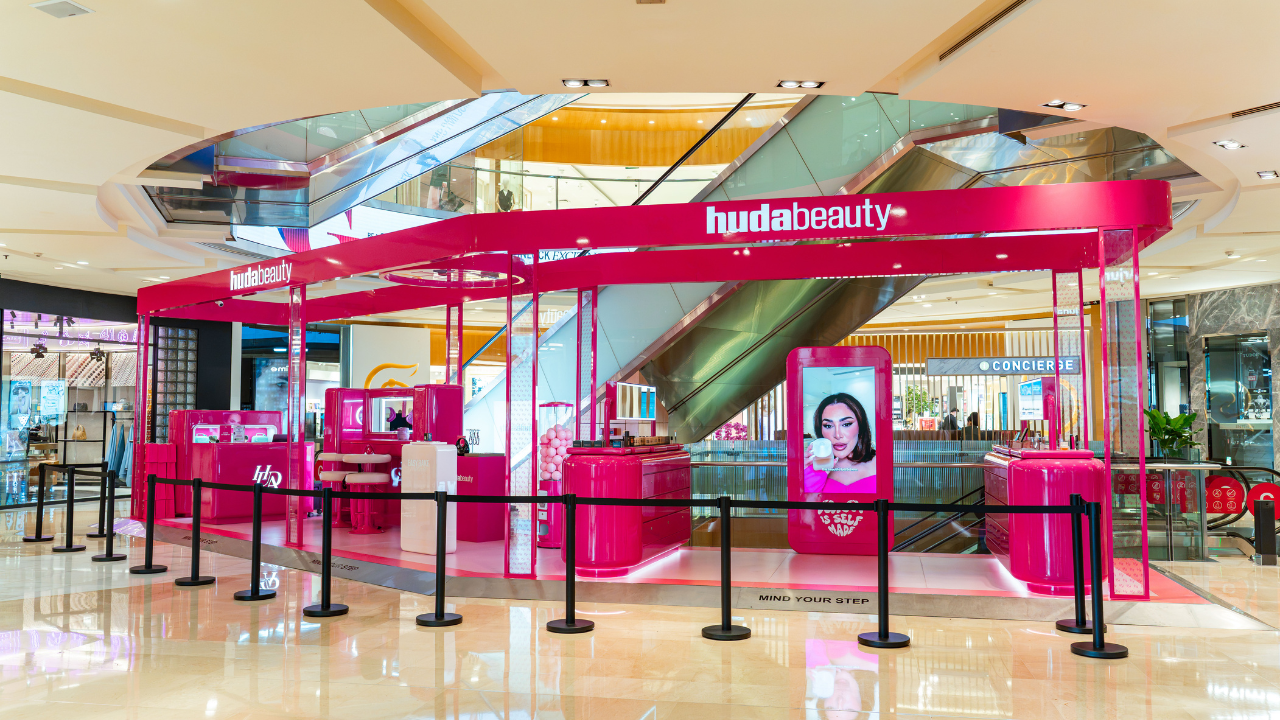 Pop-Up Huda Beauty di Grand Indonesia: Serius Membawa Trial Makeup ke Level Baru