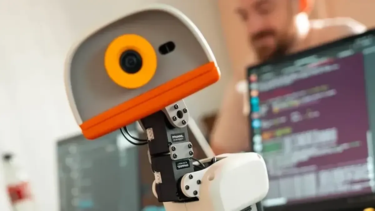 Robot Pintar yang Mendengarkan: Revolusi Respons Darurat di Rumah