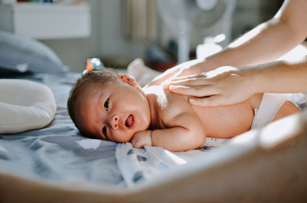 Tanda Gangguan Pencernaan pada Bayi dan Cara Perawatan yang Aman