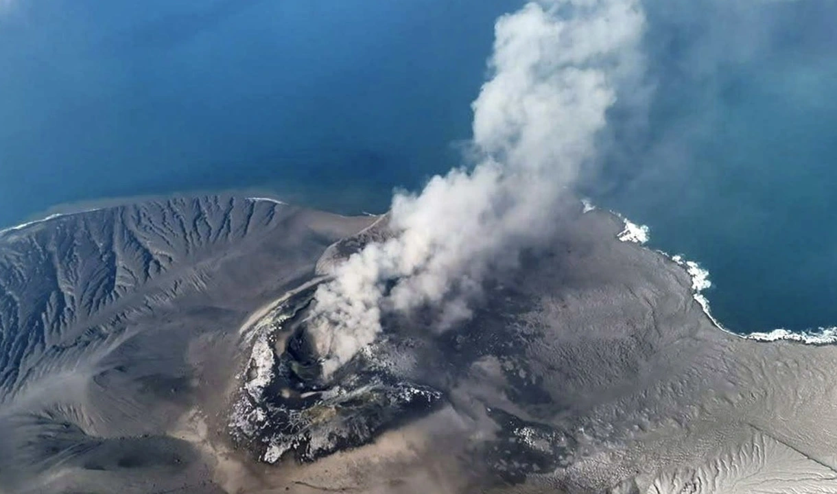 Erupsi Anak Krakatau dan Taruhan Besar Konektivitas Jawa-Sumatera