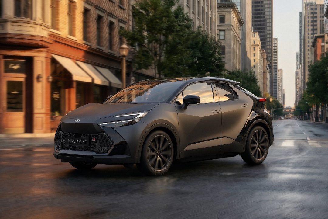 Toyota C-HR GR Sport Anniversary: Agresif, Nyaman, dan Semakin Premium