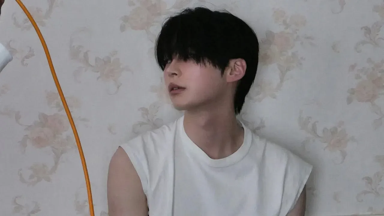 Sung Hanbin Mulai Perjalanan Solo, ZEROBASEONE Masuk Babak Baru