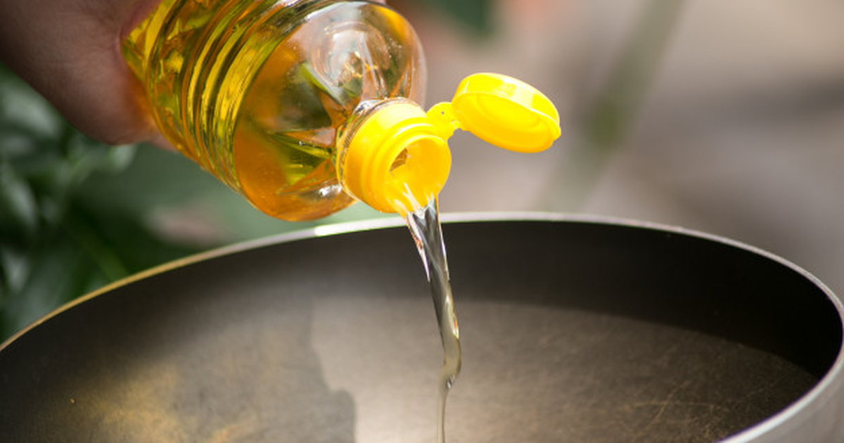 Minyak Goreng Cepat Menghitam? 5 Langkah Agar Tetap Jernih