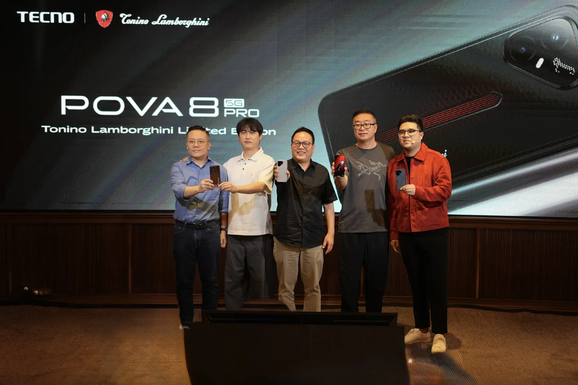 TECNO POVA 8 Pro 5G: Dual Chipset, Tonino Lamborghini, dan Ambisi Flagship Killer