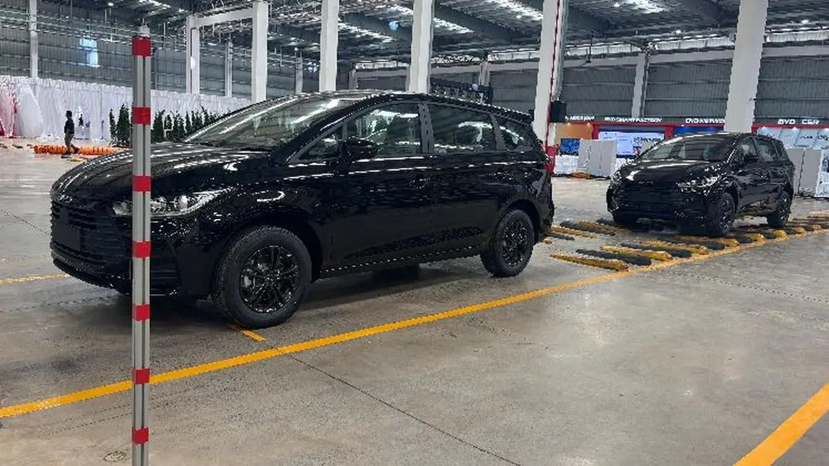 Pabrik BYD Subang Beroperasi, Mengapa Harga EV Tak Turun?
