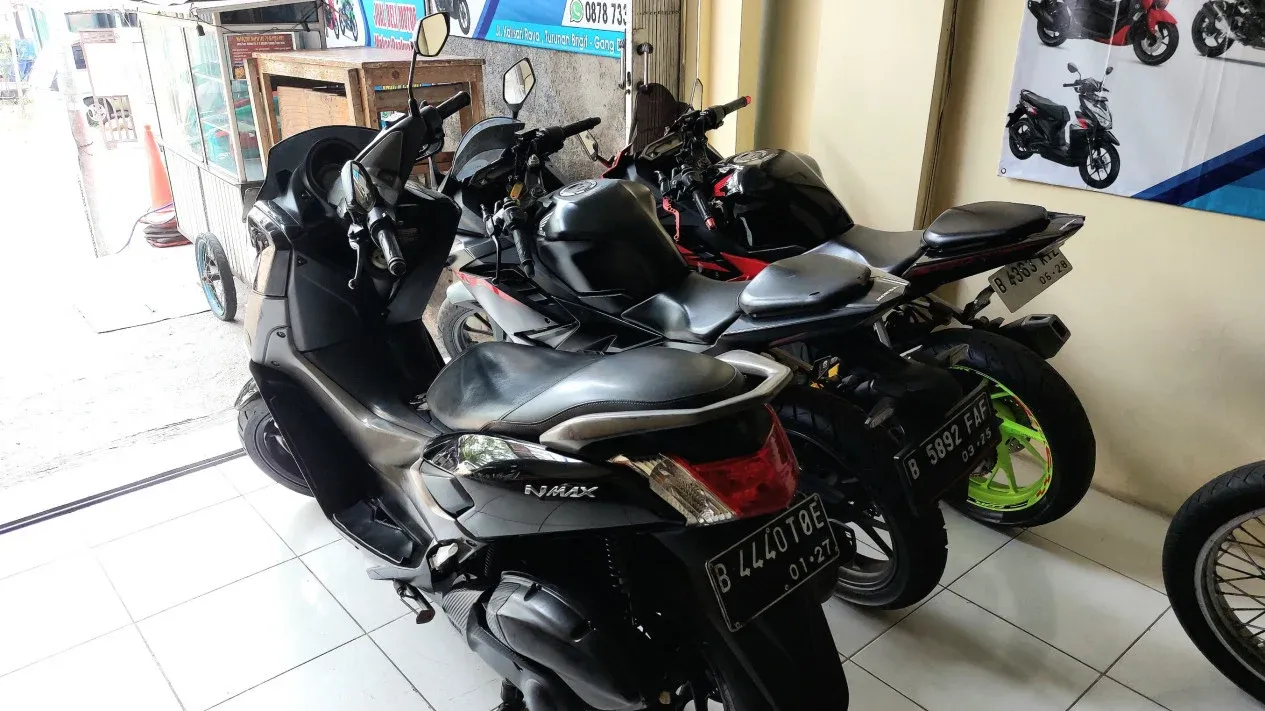 Mobil Bekas yang Harganya Stabil atau Naik: Panduan Memilih Kendaraan Bernilai Jual Tinggi
