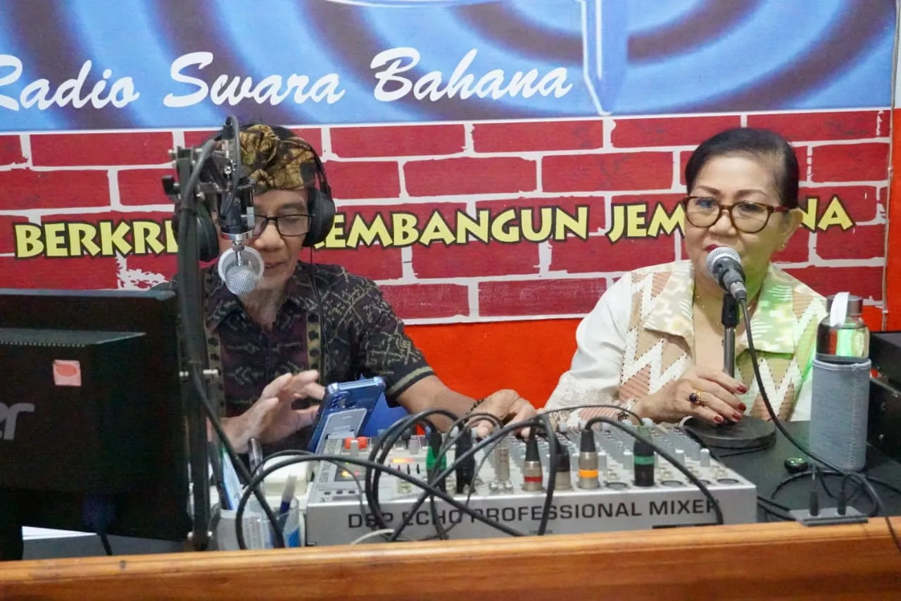 Bali Fashion Week Perkuat Ekonomi Kreatif Tekstil Tradisional
