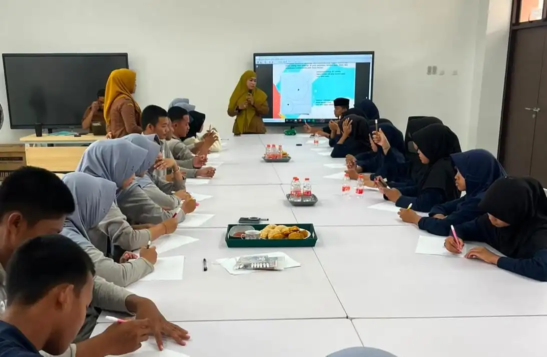 Program Edukasi Kesehatan Mental di Sekolah: Membangun Ketahanan Remaja Sejak Dini