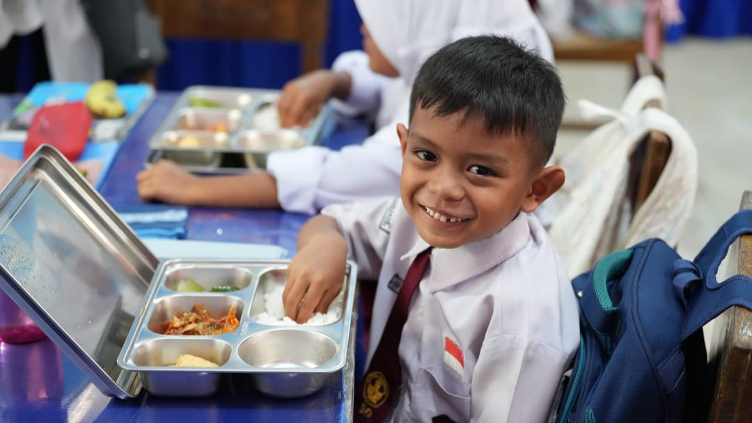Guru sebagai Role Model Edukasi Gizi di Program MBG