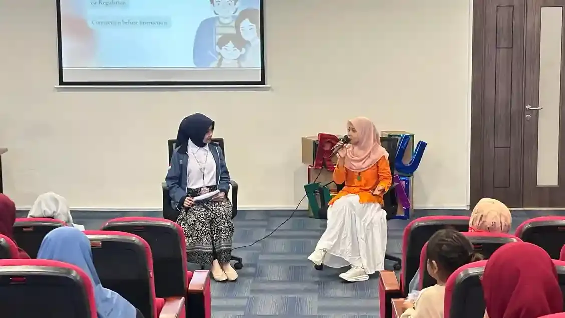 Mindful Parenting: Menguatkan Pengasuhan Positif dari Kampus ke Desa