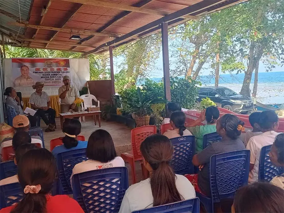 Ratusan Perahu Nelayan Rusak, Ekonomi Pesisir Ambon Terancam