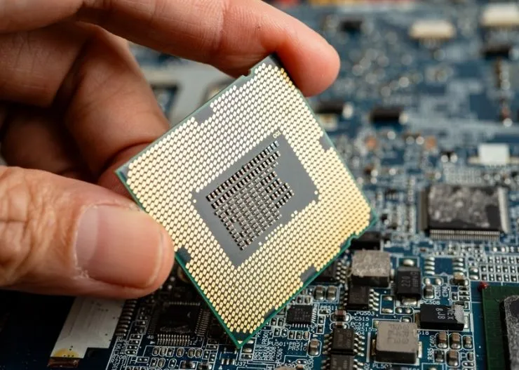 5 Spesifikasi Laptop Kritis untuk Profesional Bisnis