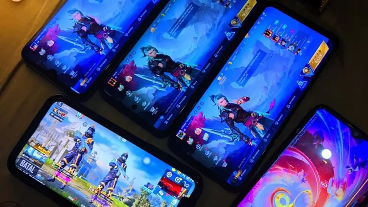10 Ponsel Murah Spek Tinggi dengan Layar 120Hz dan Kamera Gahar