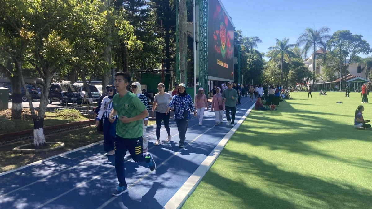 Pagi atau Sore untuk Lari: Menentukan Waktu Joging yang Konsisten