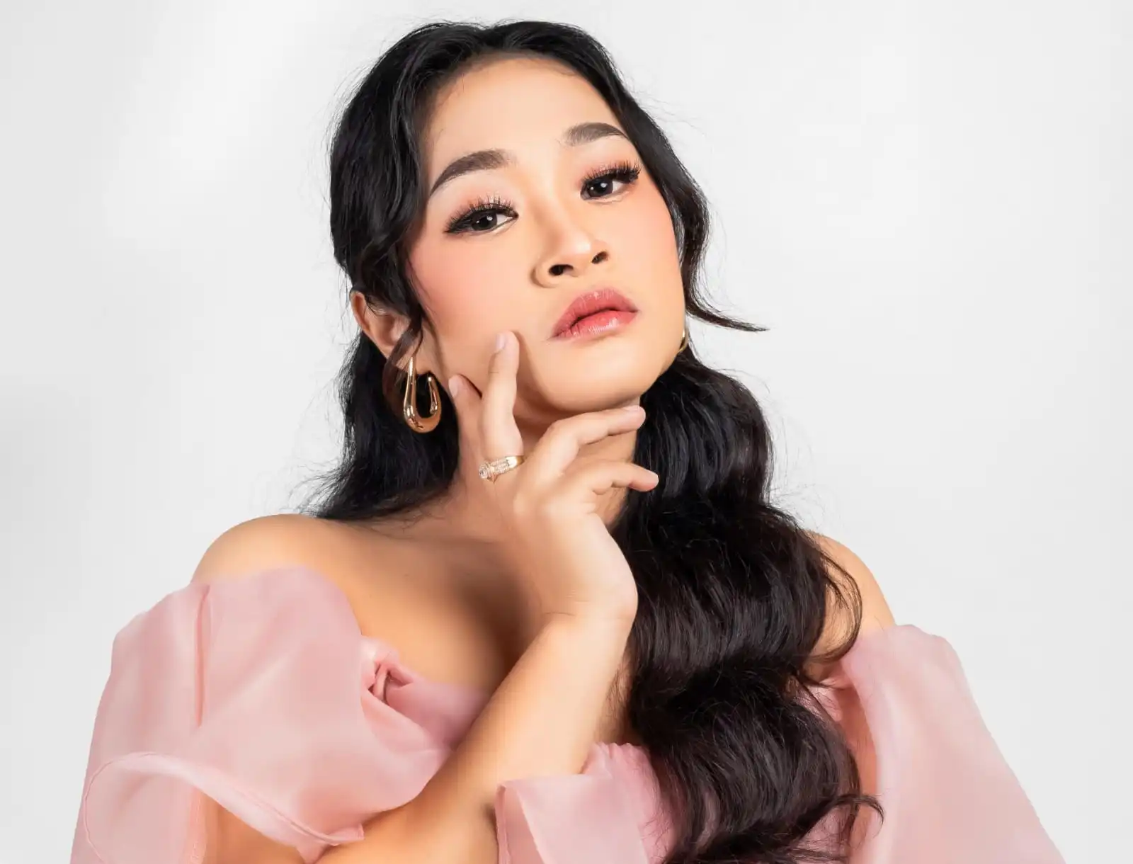 Nadin Amizah dan Lia Rose: Dua Suara tentang Cinta dan Kehilangan