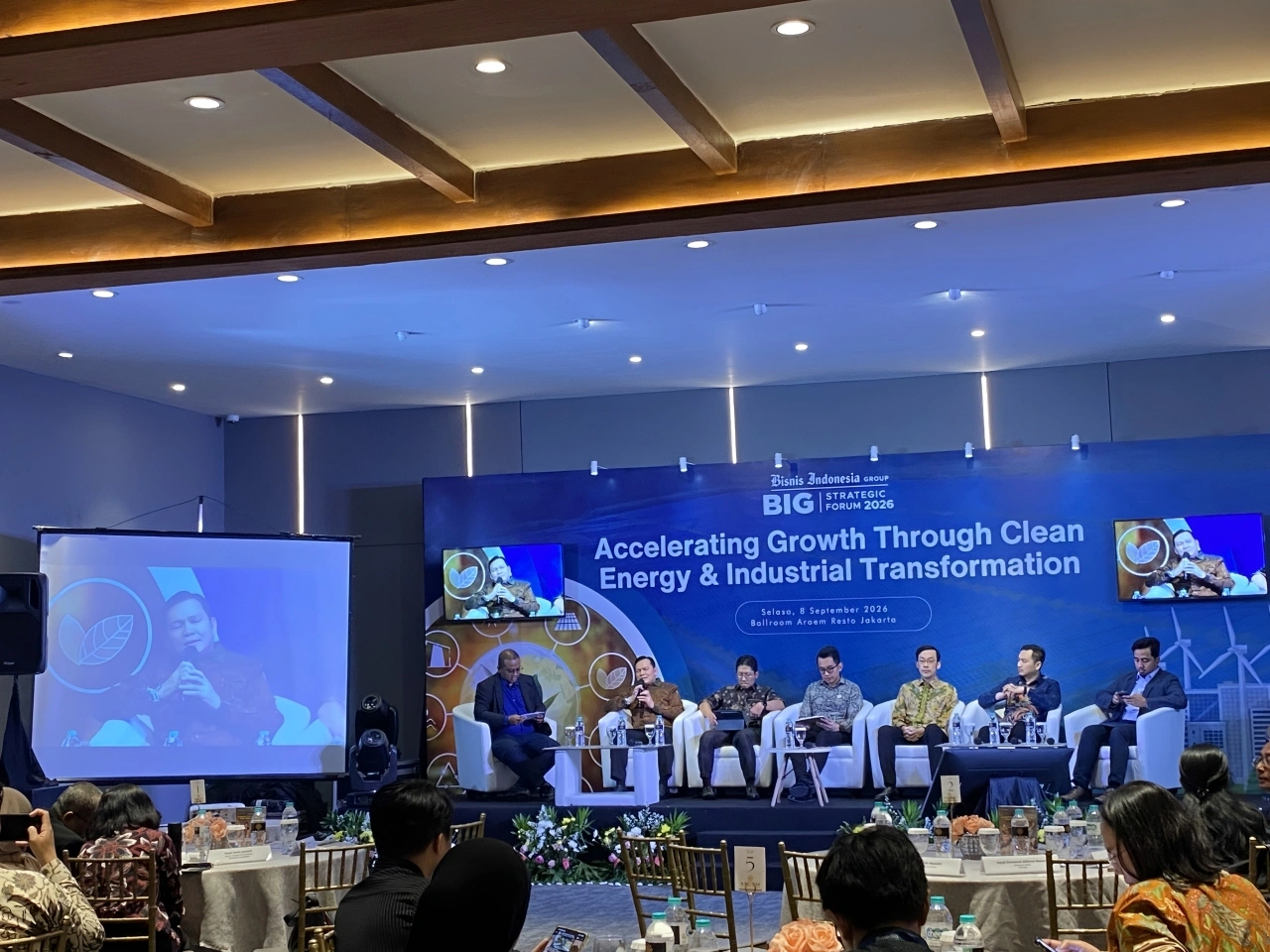 Perpres PLTS 100 GW: Momentum Mengunci Transisi Energi Surya